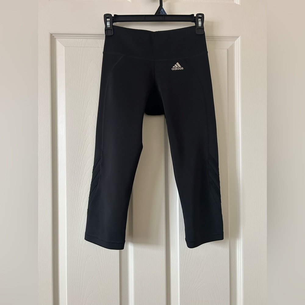 Adidas Black Leggings Cropped Stretchy Athletic